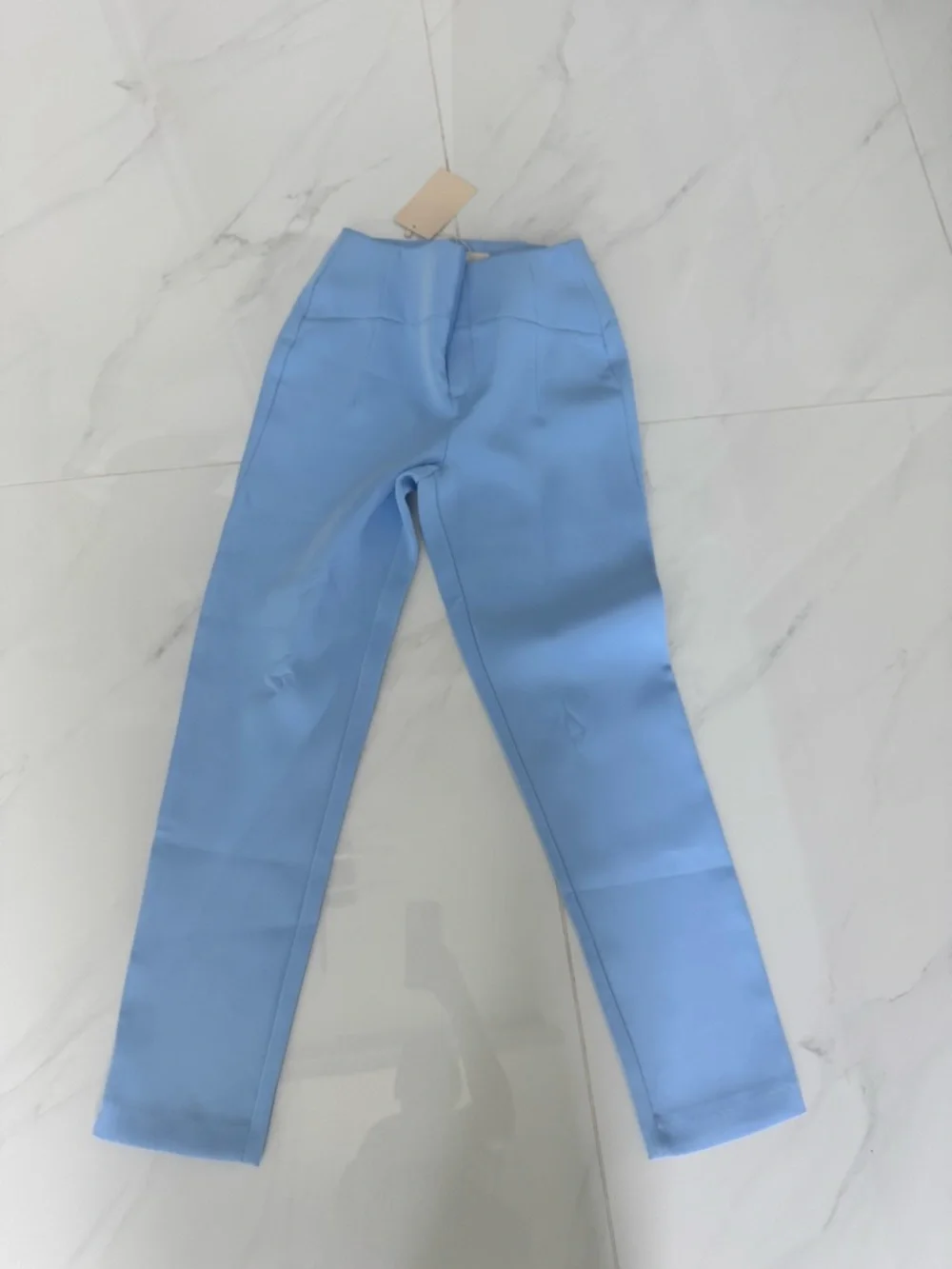 NWT baby blue tailored dress pants ✨
Size XS - Picture 7 of 9
